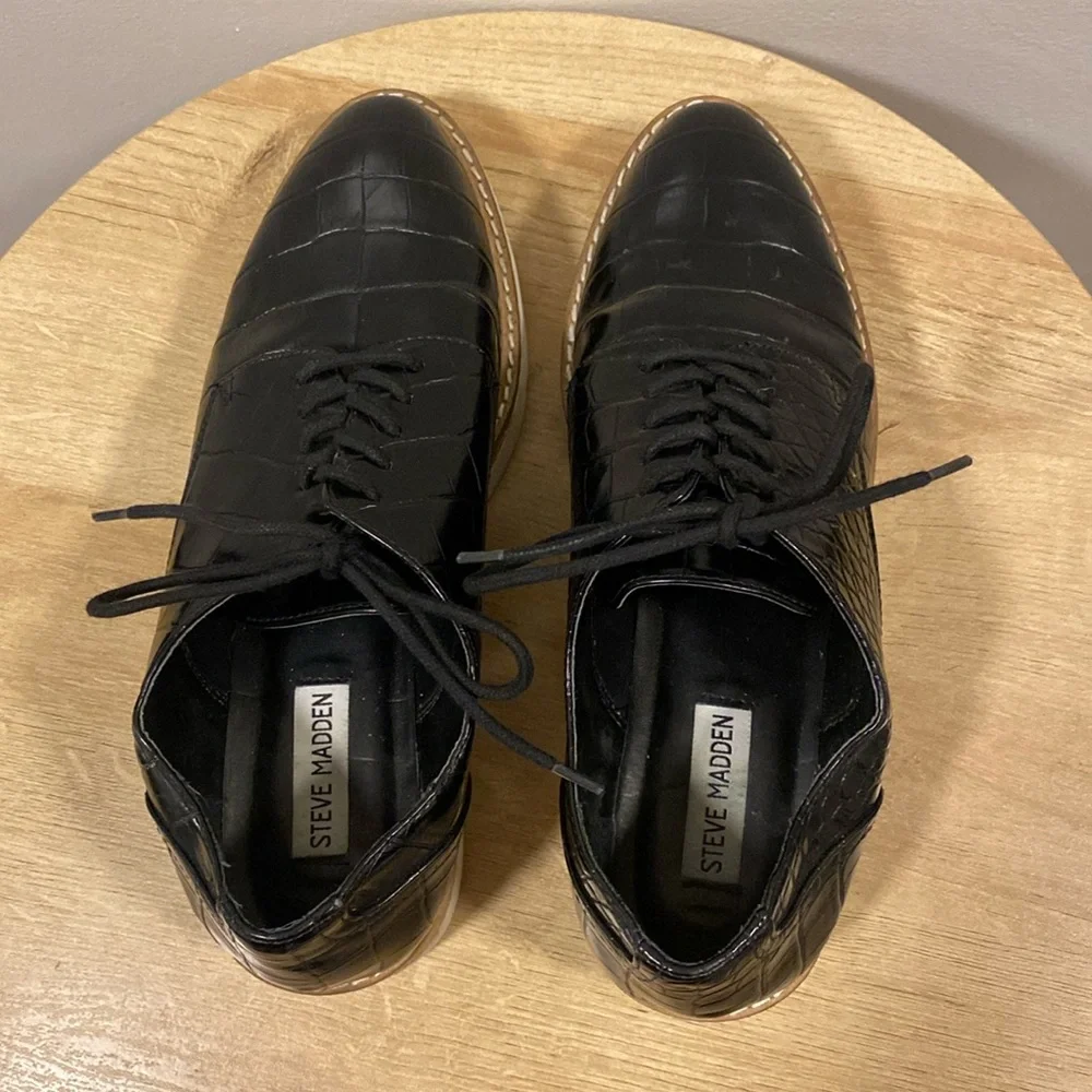 Steve Madden Wrenley Flatform Oxfords